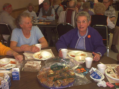antioch_senior_center_103101_06.JPG 32.2K